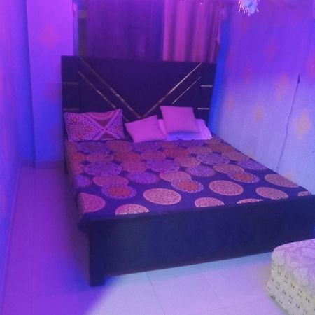 Aj Room Service Civic Center Rawalpindi Buitenkant foto